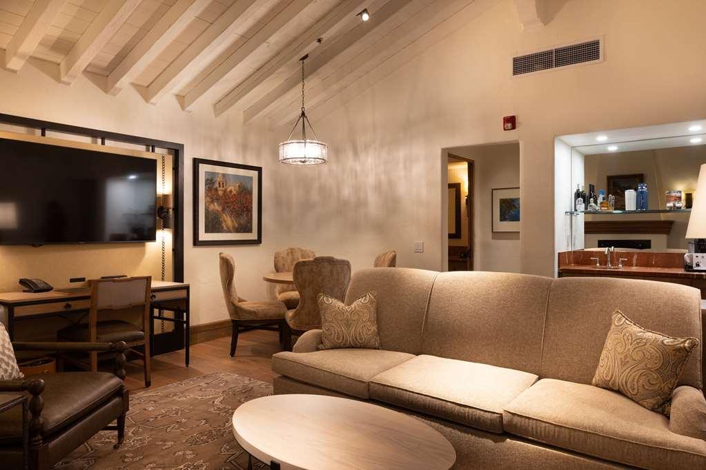 Casa Palmero At Pebble Beach Стая снимка