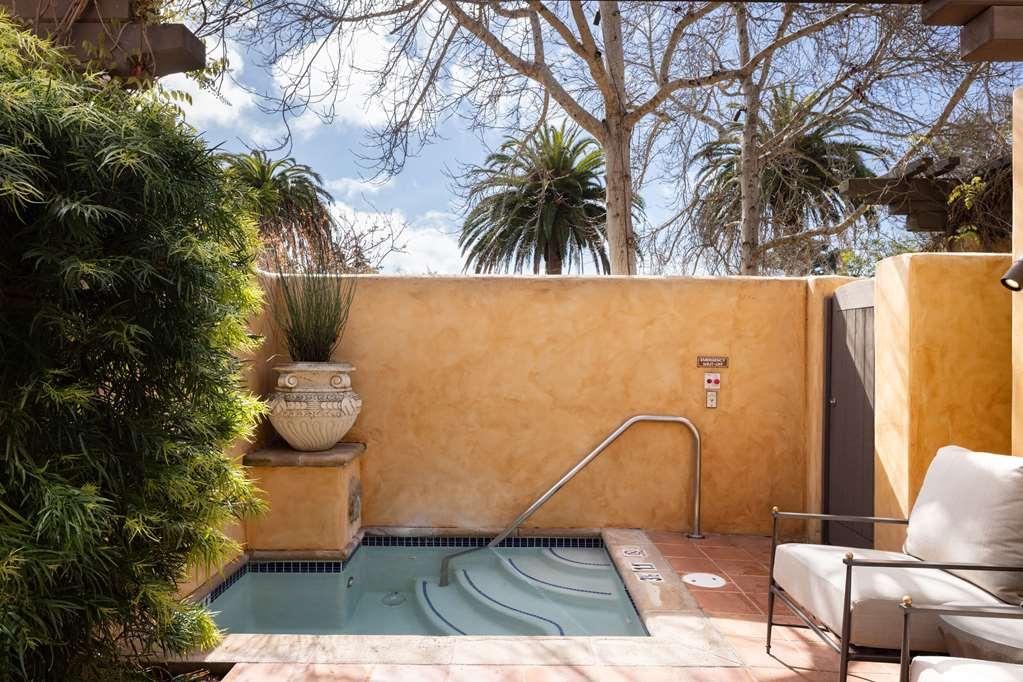 Casa Palmero At Pebble Beach Стая снимка